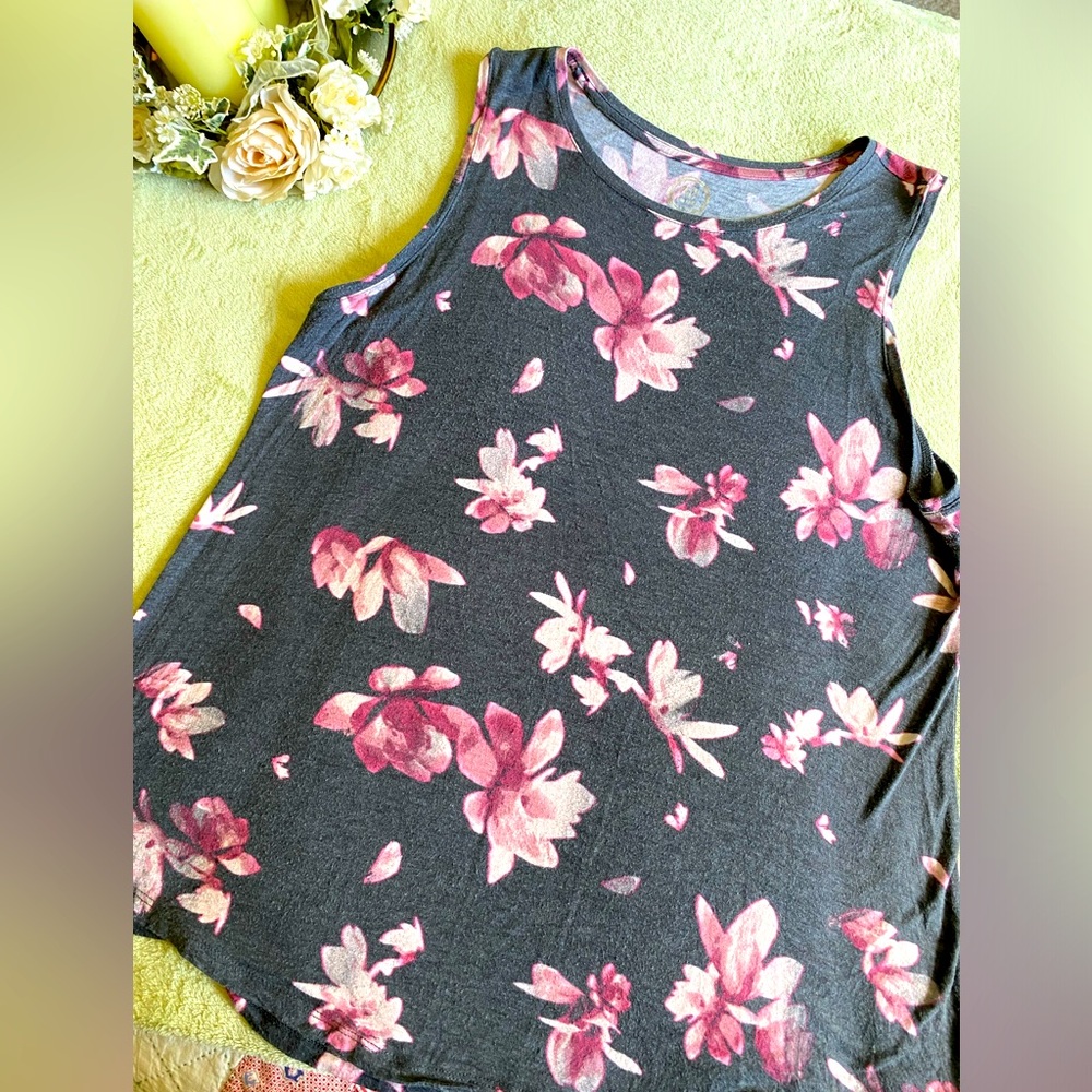 Maurice’s summer top